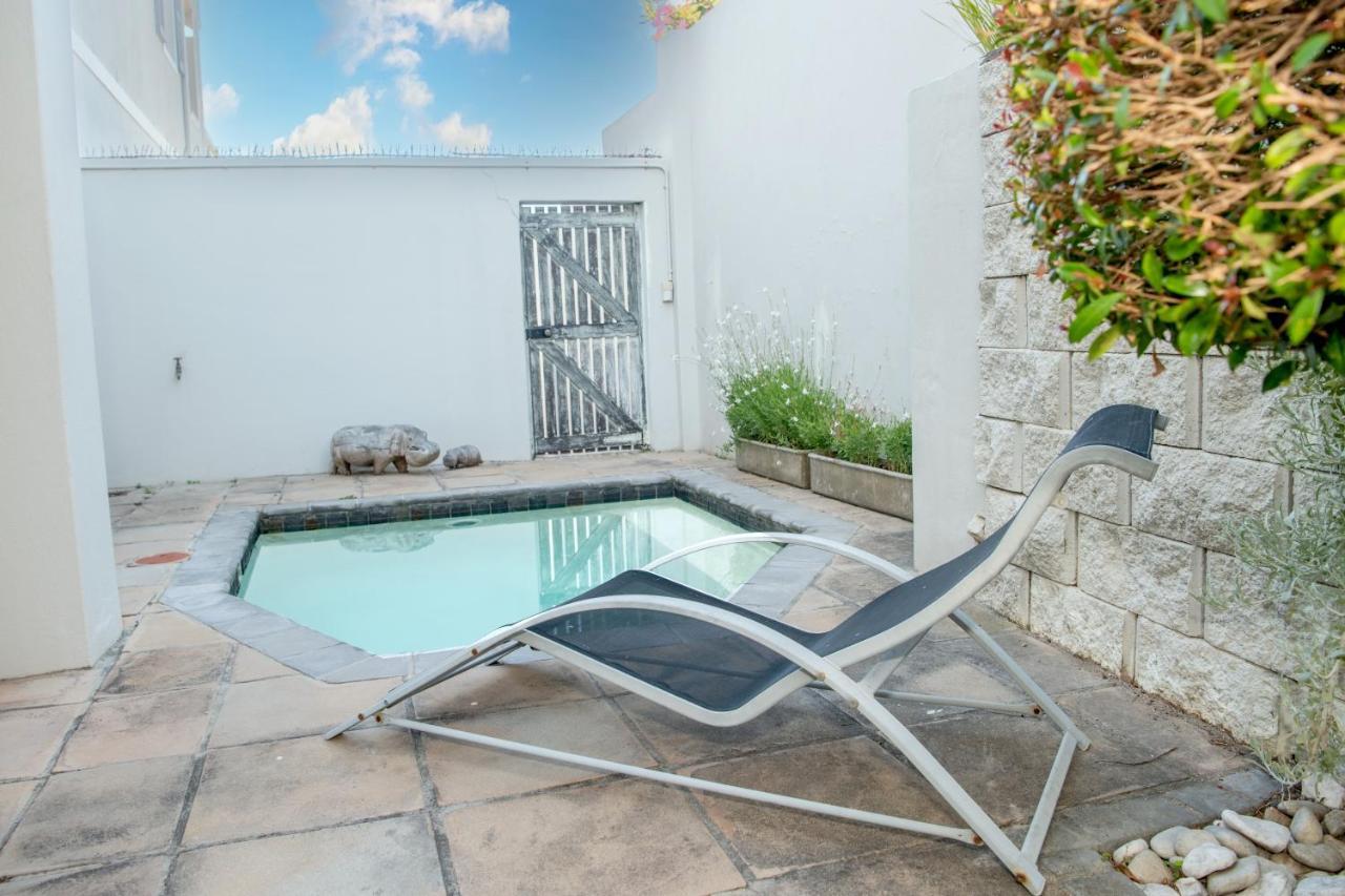 Camps Bay Guest Suite With Private Pool Cape Town Eksteriør bilde