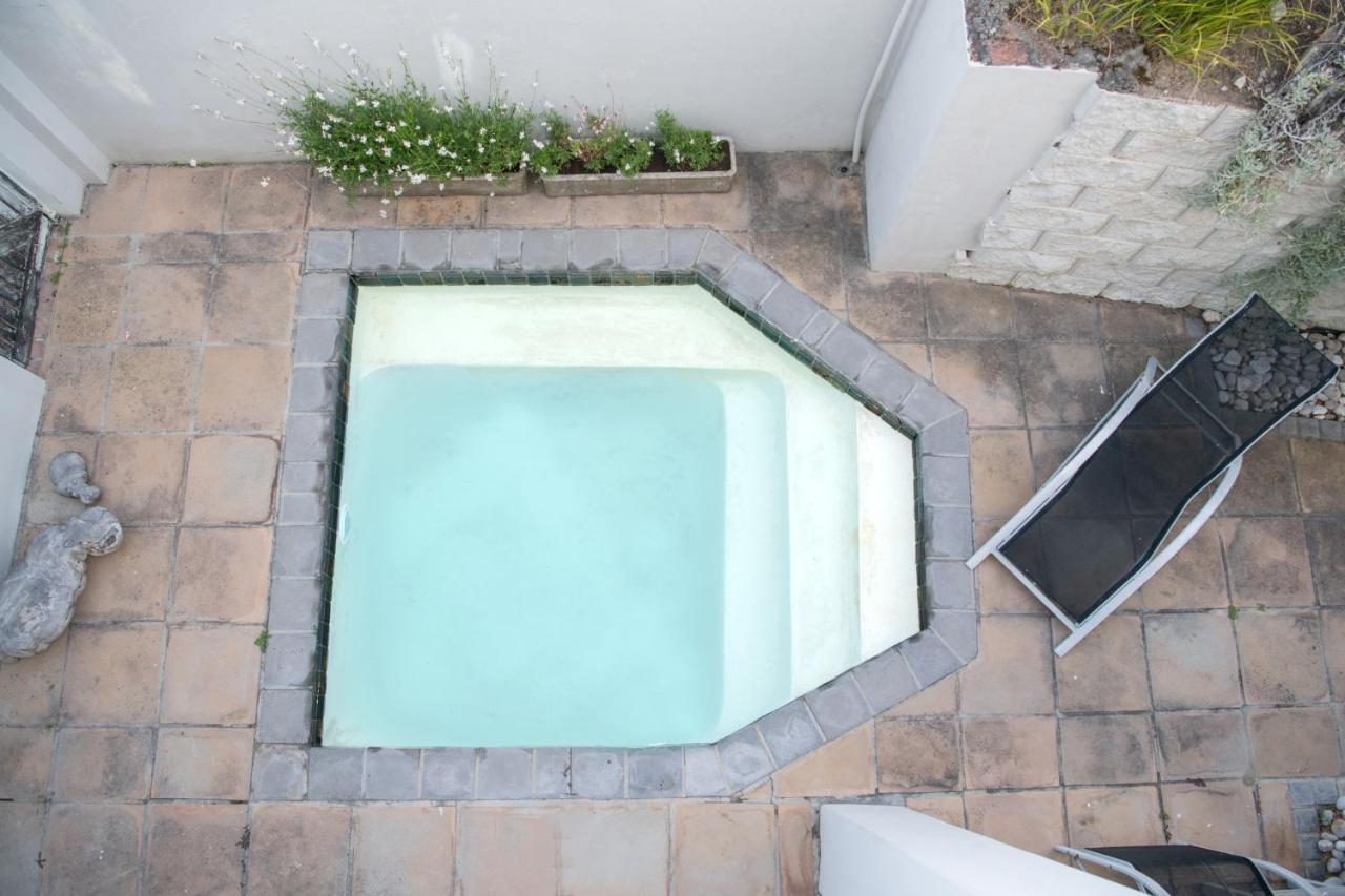 Camps Bay Guest Suite With Private Pool Cape Town Eksteriør bilde